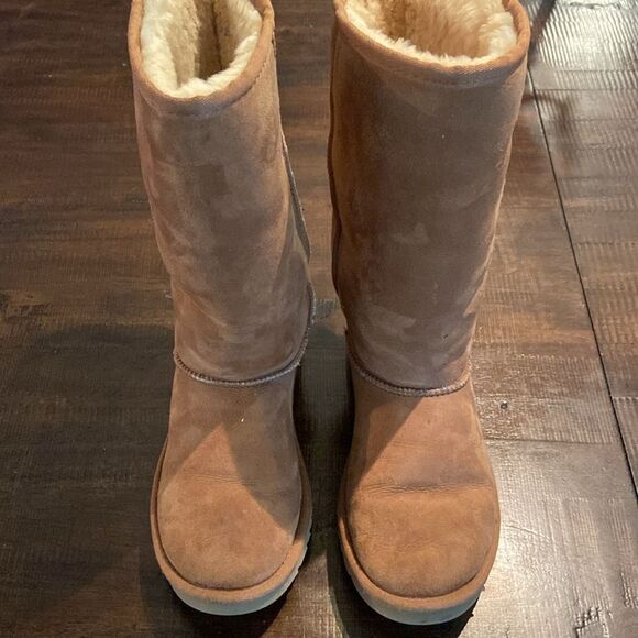 Ugg boots with sherling lining size 5 - Picture 5 of 8